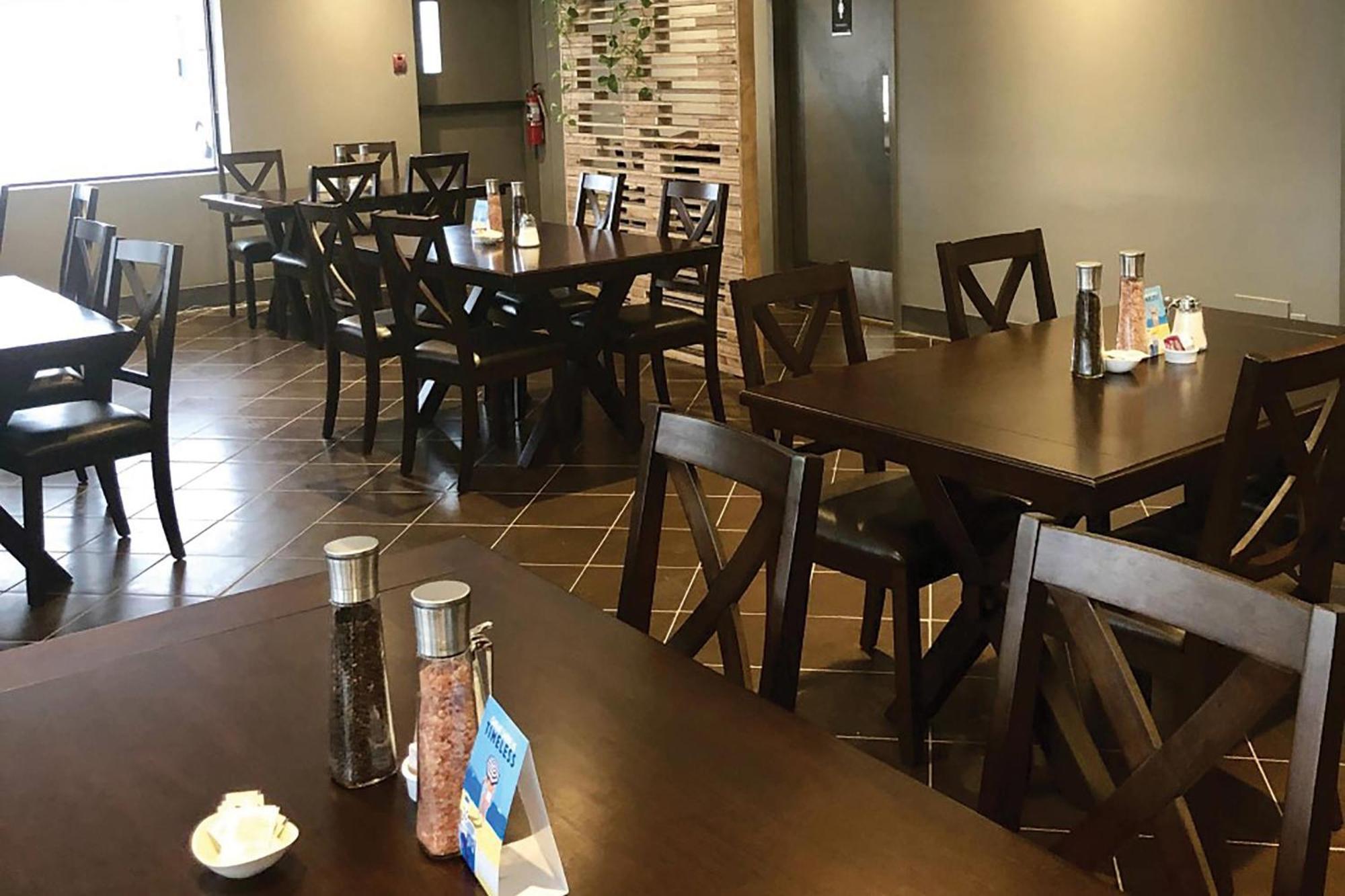 Comfort Inn West Edmonton Zewnętrze zdjęcie